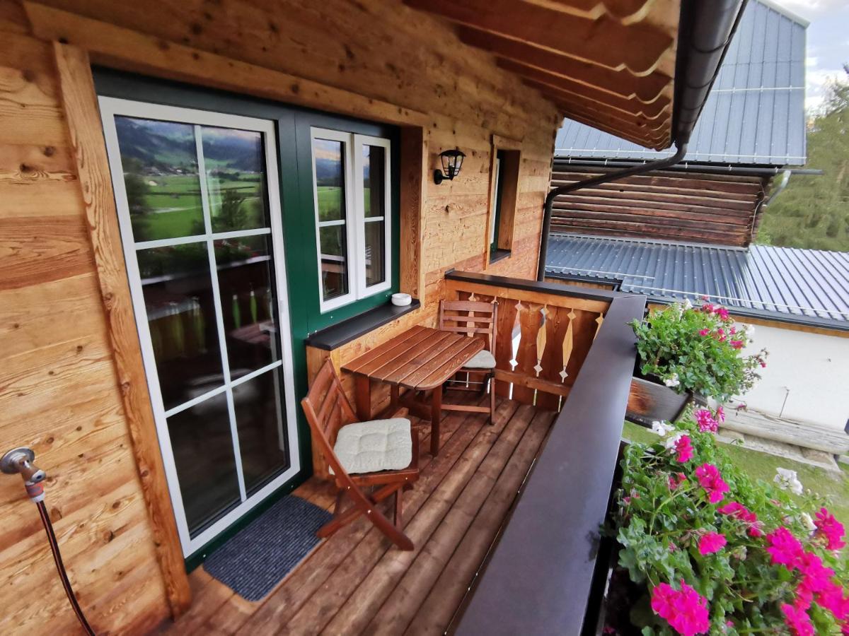 Ferienwohnung Brücklerhof Haus im Ennstal Exterior foto