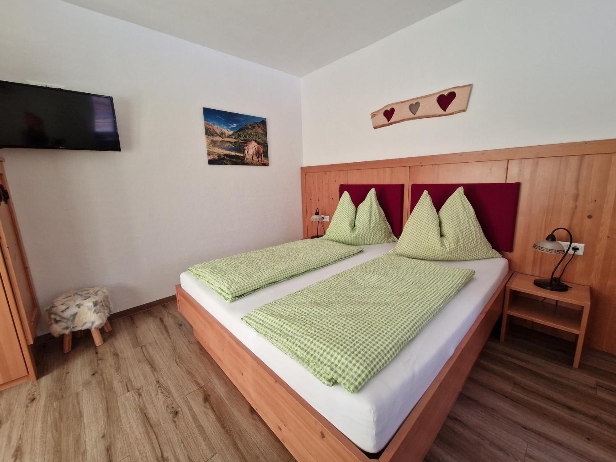 Ferienwohnung Brücklerhof Haus im Ennstal Exterior foto